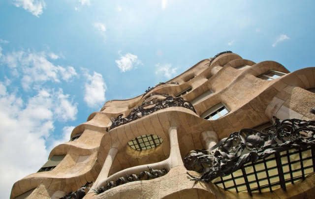 Barcelona Gaudí & Modernism Free Tour - SANDEMANs NEW Europe